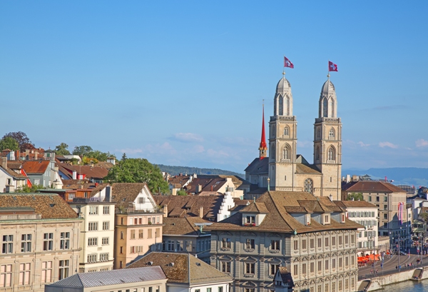 Biserici si cladiri din Zurich